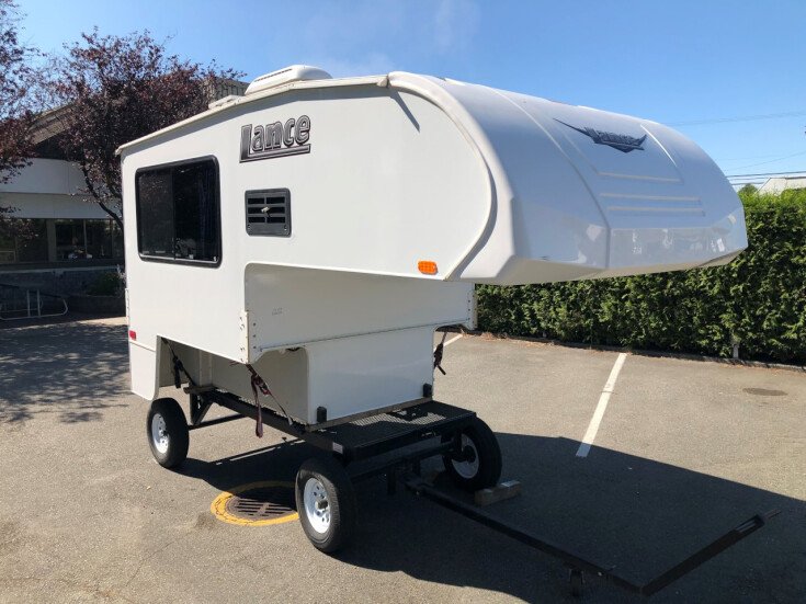 Thumbnail Photo undefined for 2017 Lance Model 650
